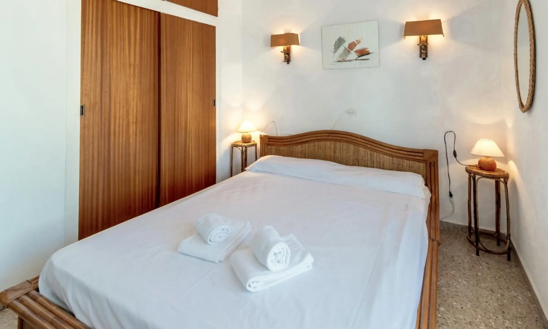 Apartment Port Llanca 30 Apartamento Primera Linea Mar Girona Spain