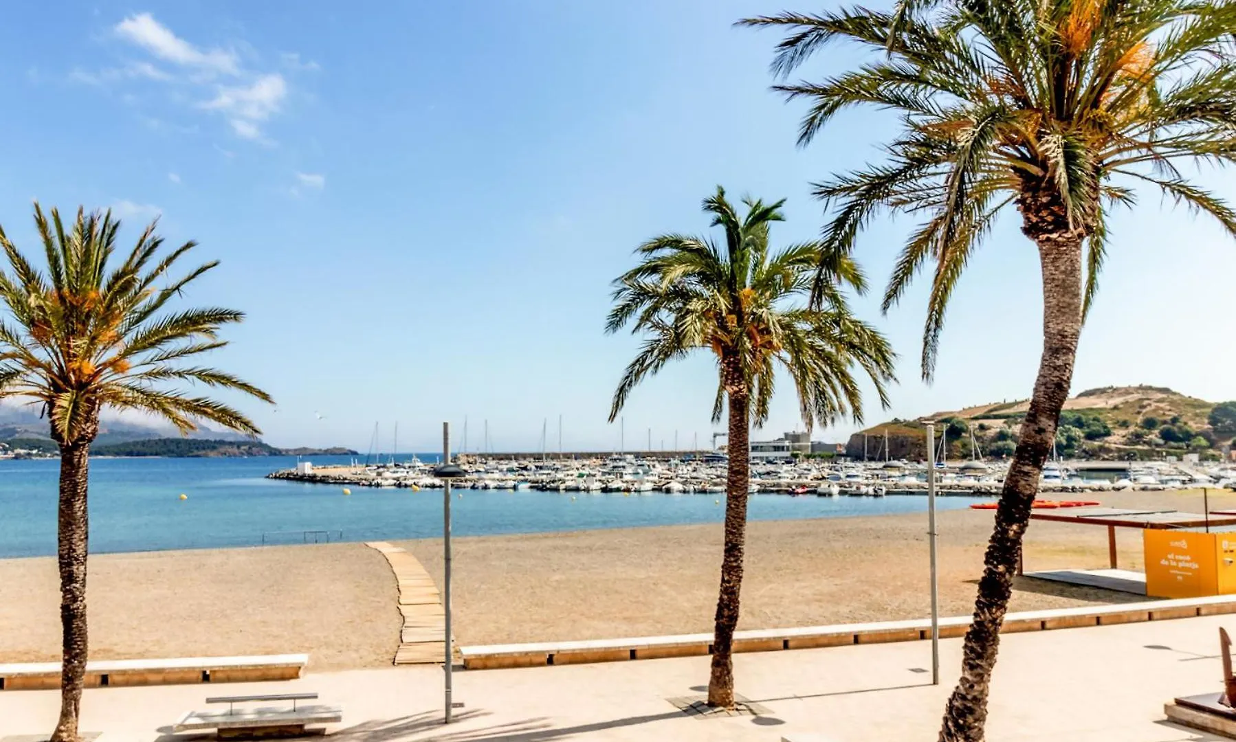 Port Llanca 30 - Apartamento Primera Linea Mar Gerona Apartment