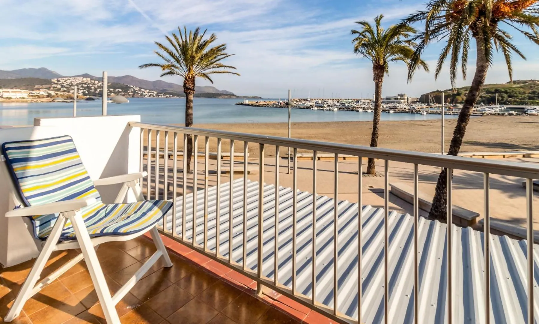 Port Llanca 30 Apartamento Primera Linea Mar Girona 0*,