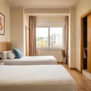 Hotel Bypillow Erba, Girona